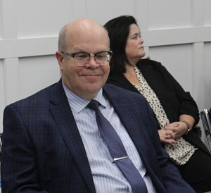Phillipson Resigning as Superintendent
