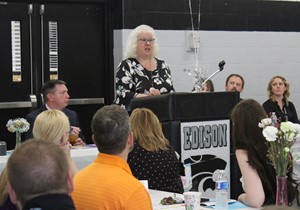 Edison Celebrates Seniors with Honors Breakfast Edison Celebrates Seniors with Honors Breakfast